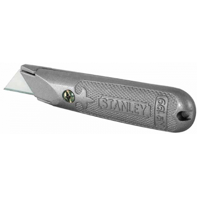 Nożyk z ostrzem trapez. CLASSIC 199 Stanley